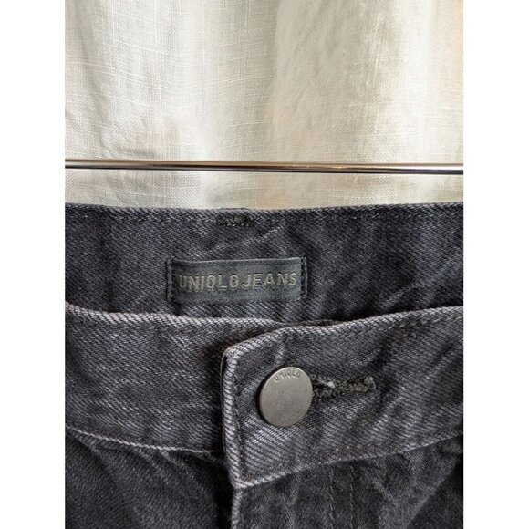 Uniqlo Jeans women size 24" x 31" straight leg baggy black denim 100% cotton B7 - Picture 3 of 11